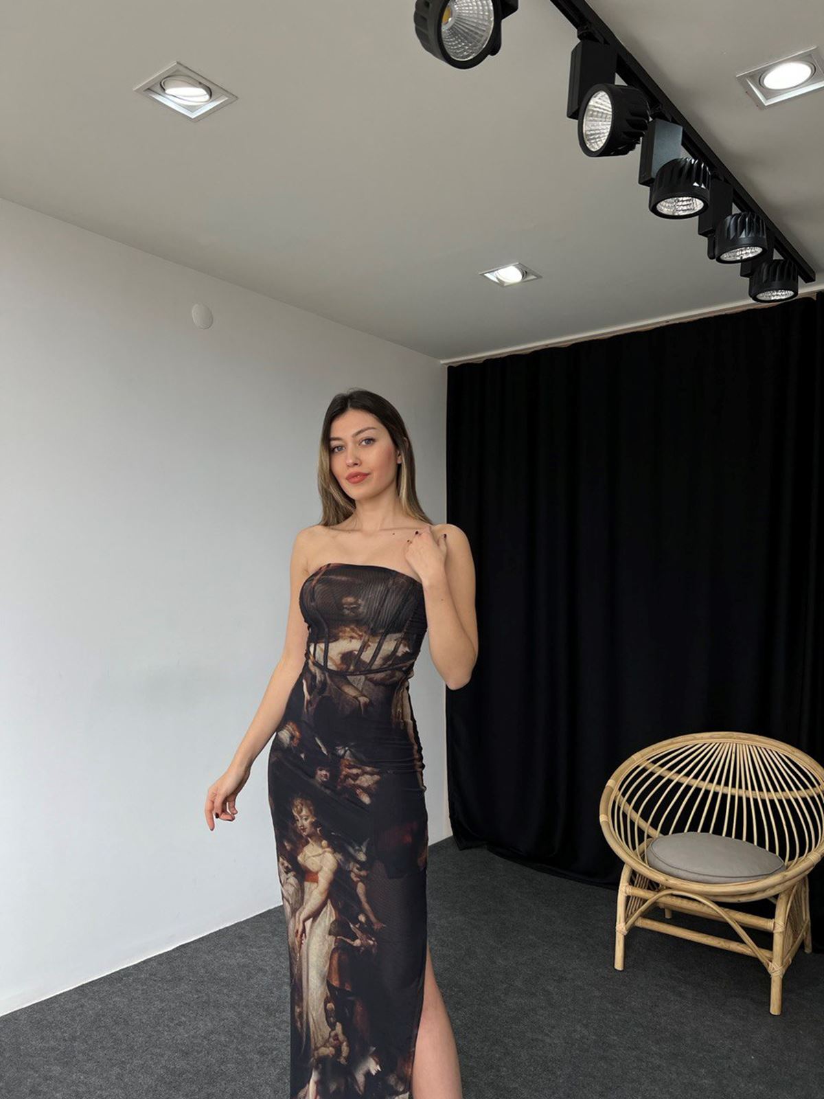 Desenli Tül Elbise - Görsel 3