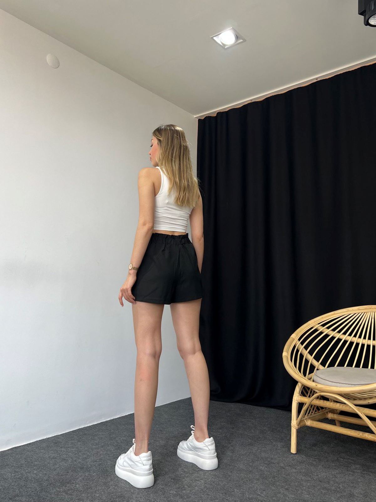 Orijinal Marka Kuşaklı Siyah Şort - Görsel 5