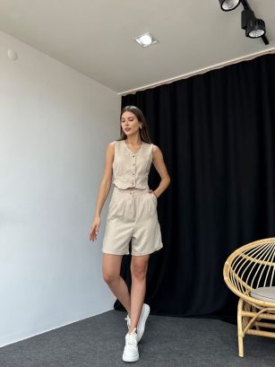 Taş rengi Yelekli Şortlu Takım