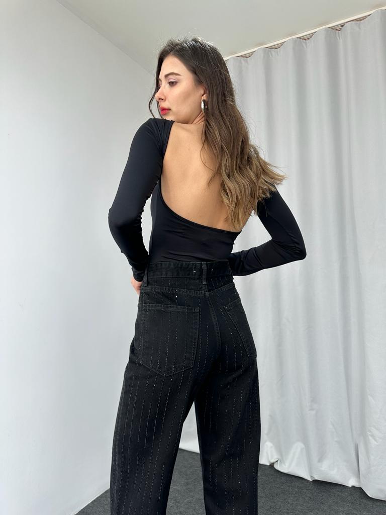 Sırt Dekolteli Bluz