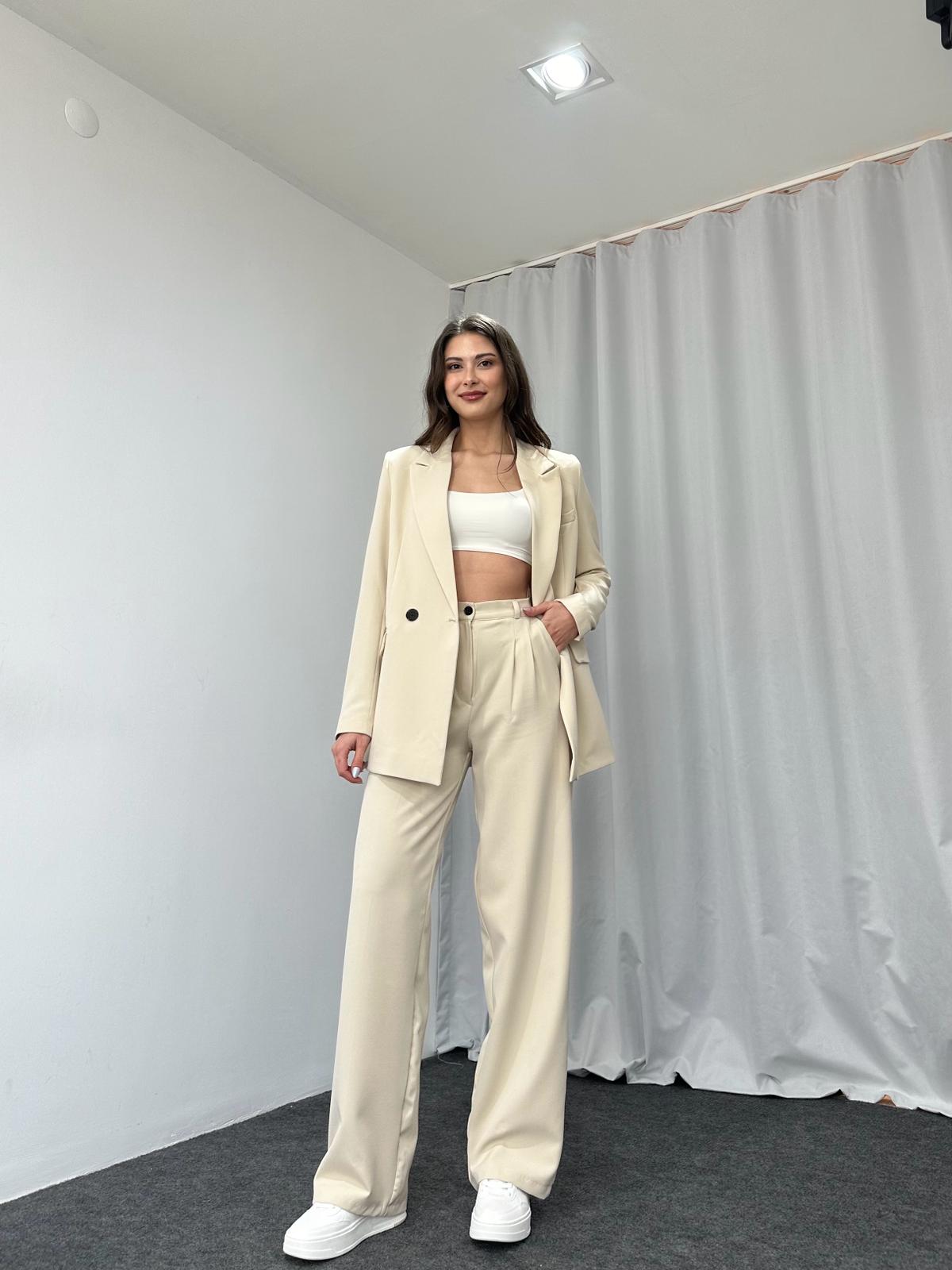 Kadın Krem Oversize Ceket Pantolon Takım - Görsel 11