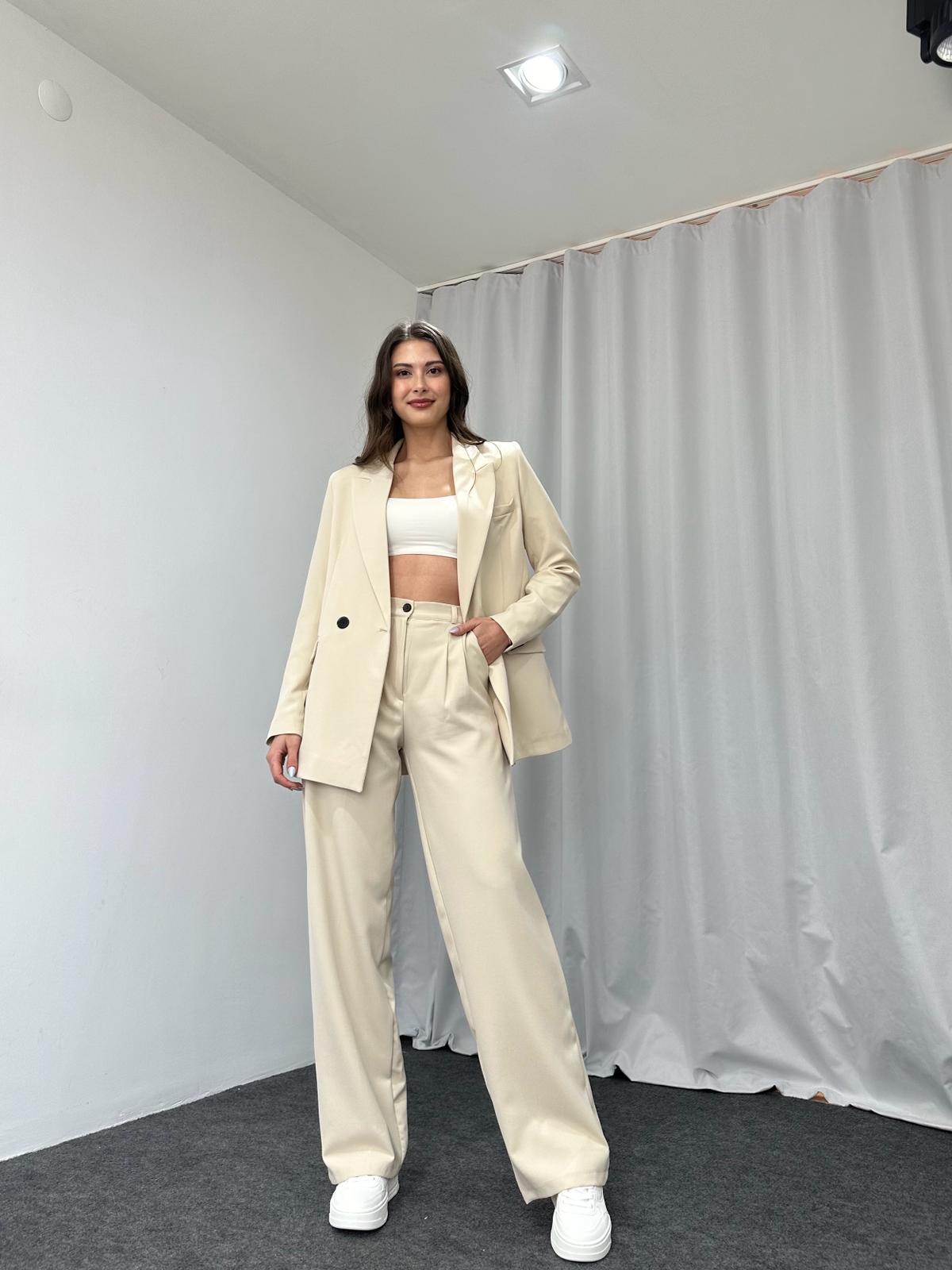 Kadın Krem Oversize Ceket Pantolon Takım - Görsel 3