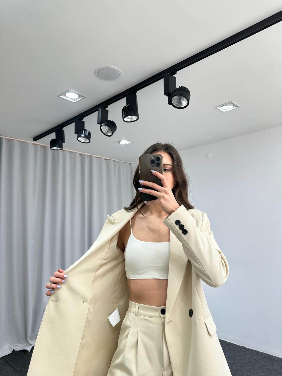Kadın Krem Oversize Ceket Pantolon Takım - Görsel 5