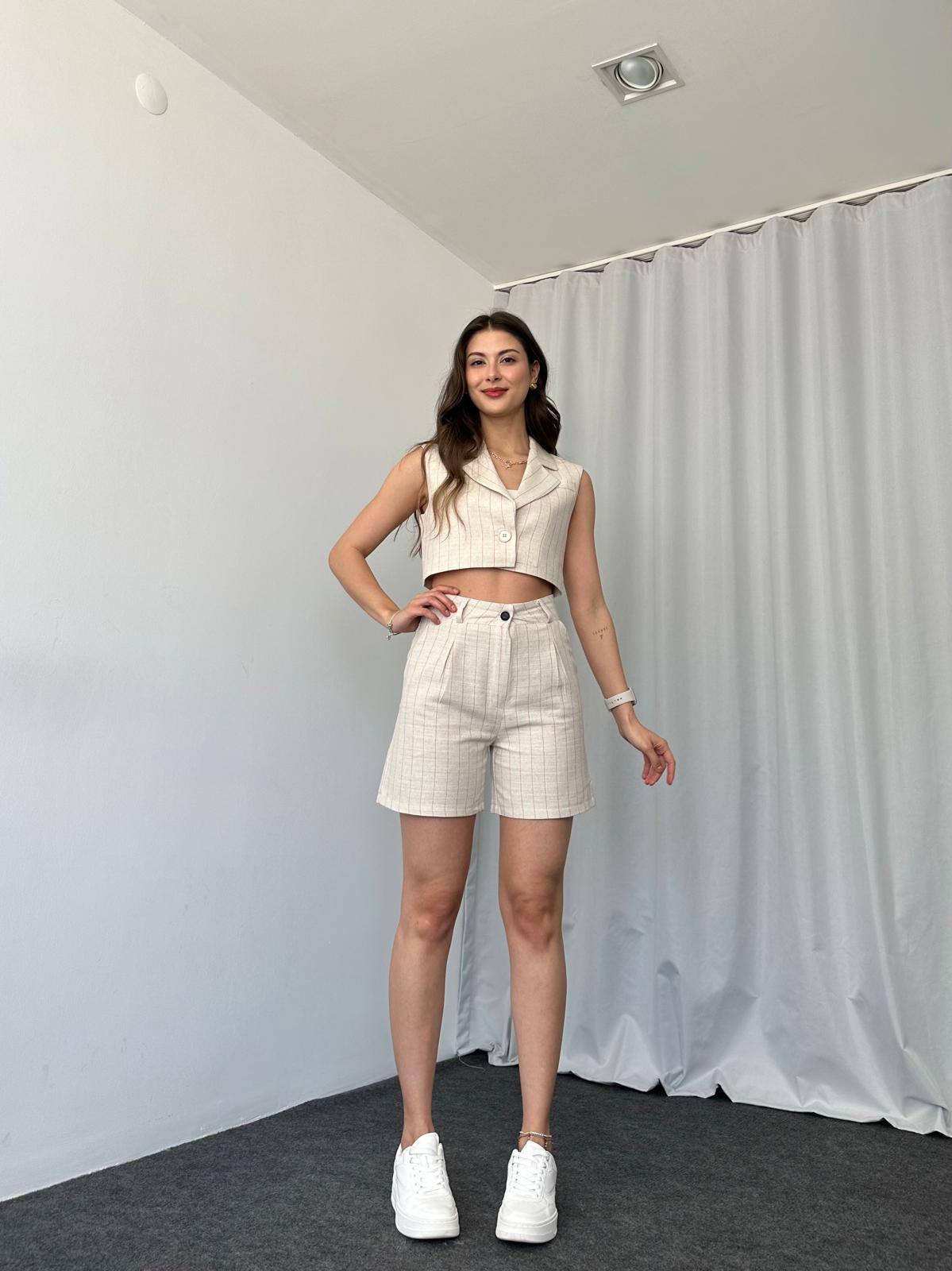 Keten Kırmızı Çizgili Şort Takım - Görsel 4