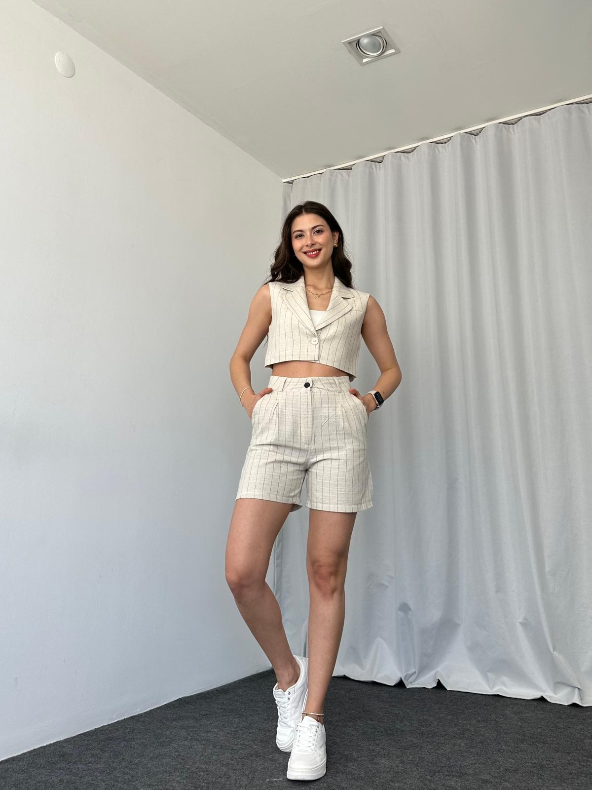 Keten Mavi Çizgili Şort Takım - Görsel 3