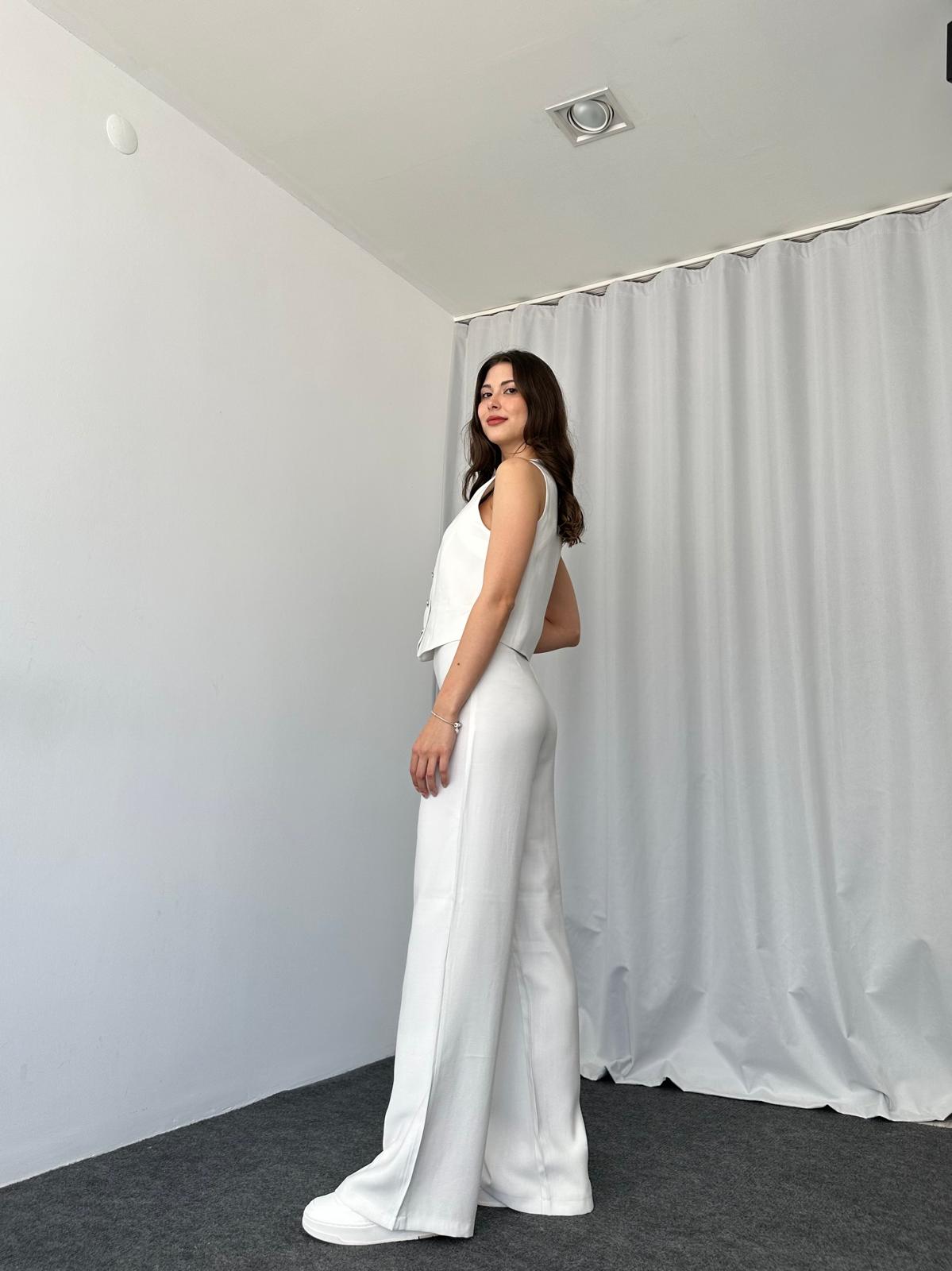 Silver Düğmeli Yelek-Pantalon Takım (Beyaz) - Görsel 11