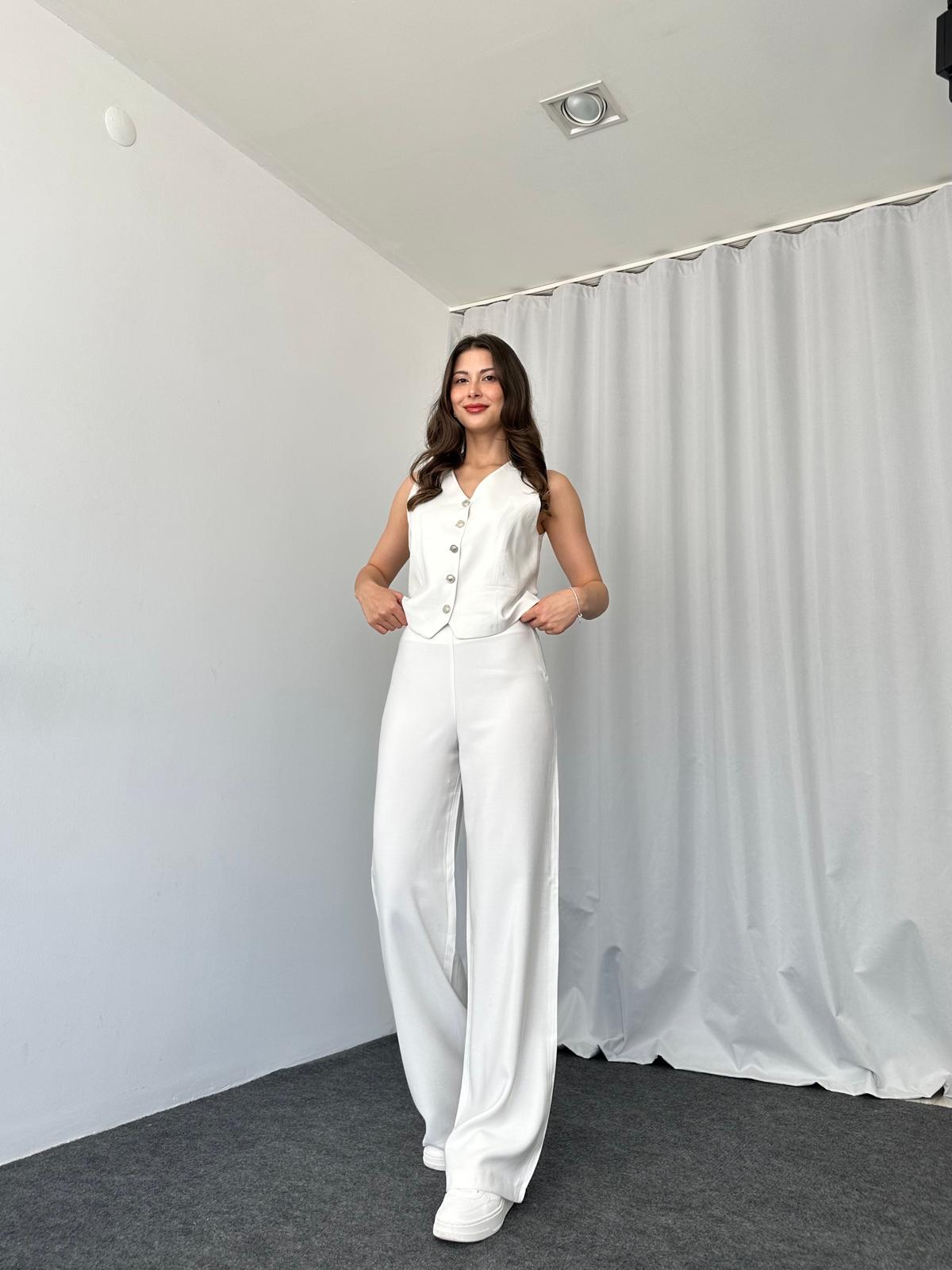 Silver Düğmeli Yelek-Pantalon Takım (Beyaz) - Görsel 5