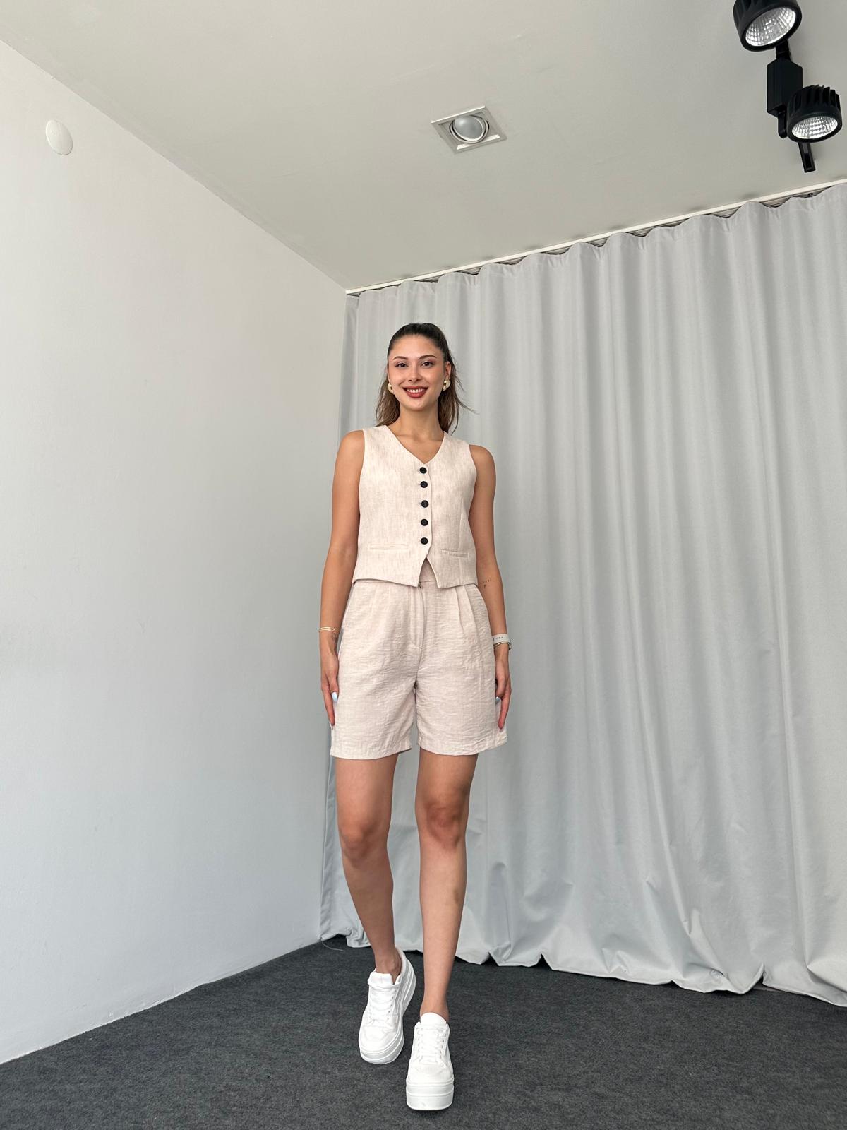 Laura Yelek-Şort Takım (Taş Rengi) - Görsel 2