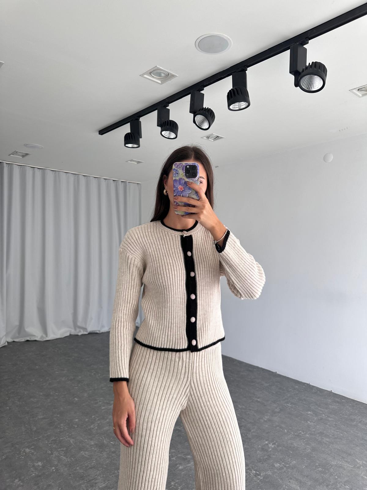 Triko Hırka-Pantolon Takım (Taş Rengi) - Görsel 3