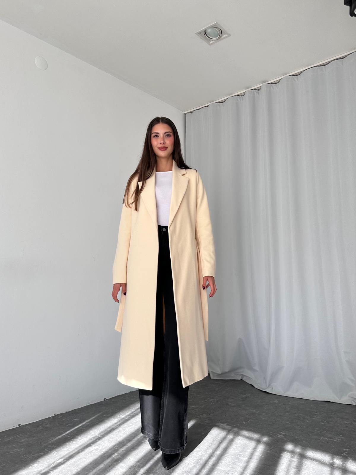 Kadın Krem Kuşaklı Kaşe Kaban - Görsel 4