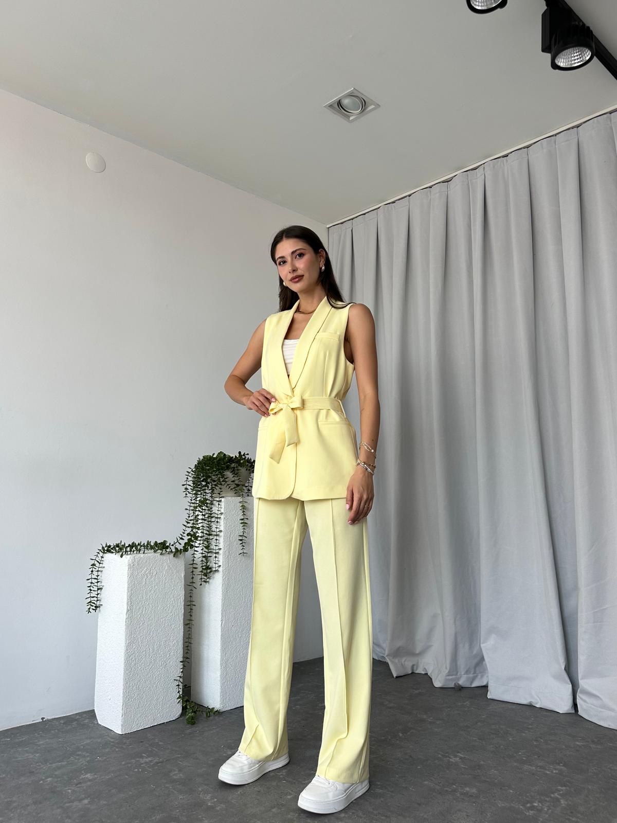 Kadın Leila Sarı Yelek Pantolon Takım - Görsel 11