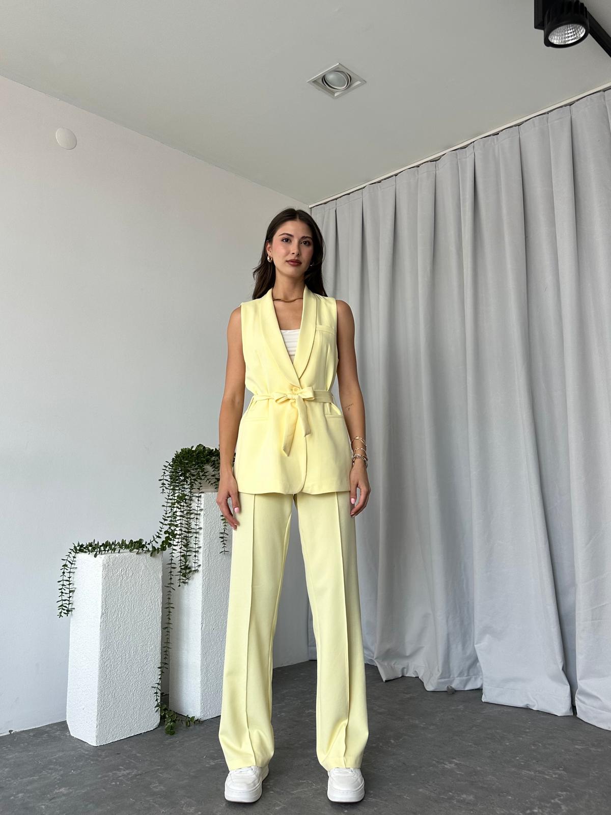 Kadın Leila Sarı Yelek Pantolon Takım - Görsel 9
