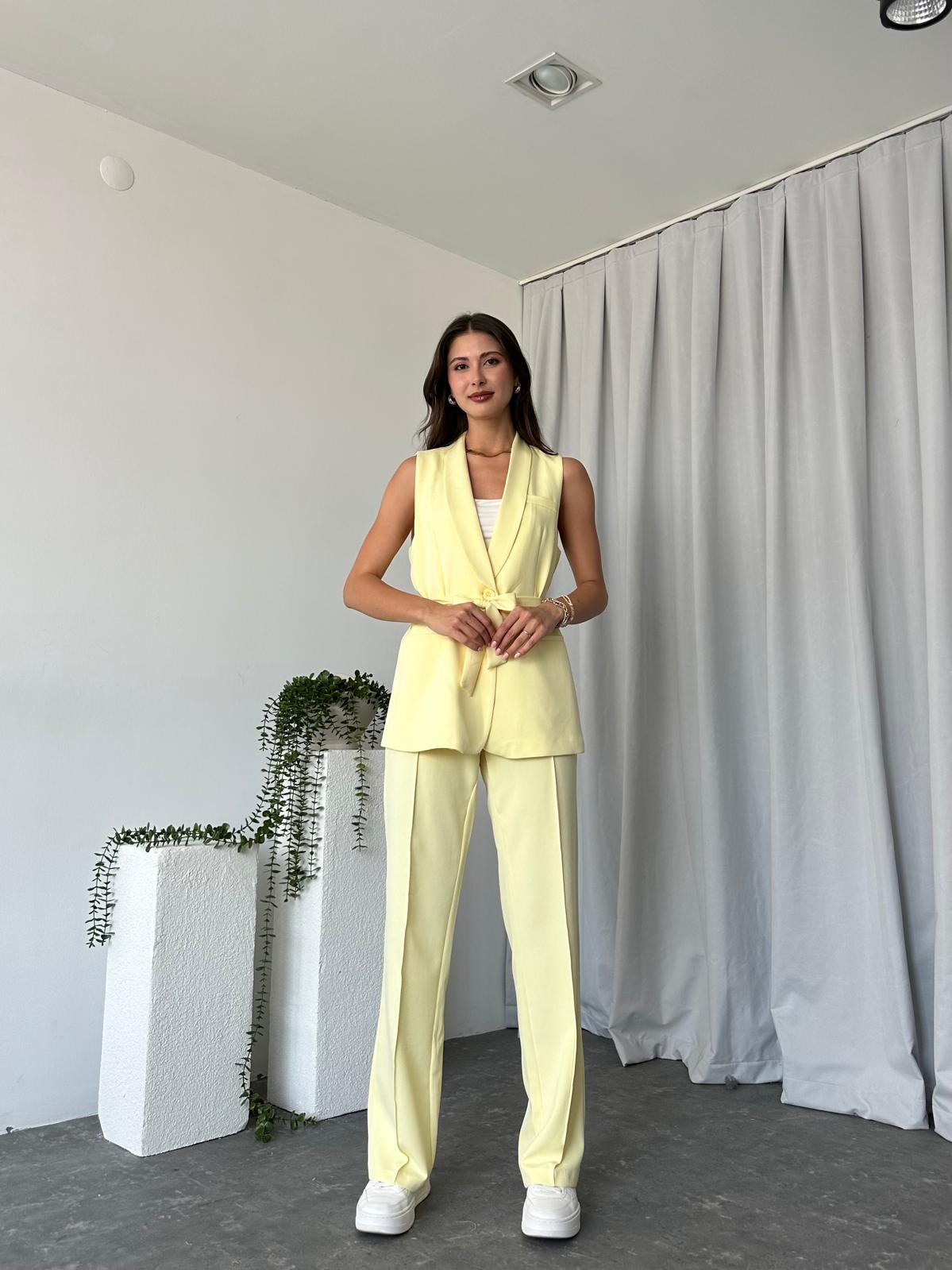 Kadın Leila Sarı Yelek Pantolon Takım - Görsel 15