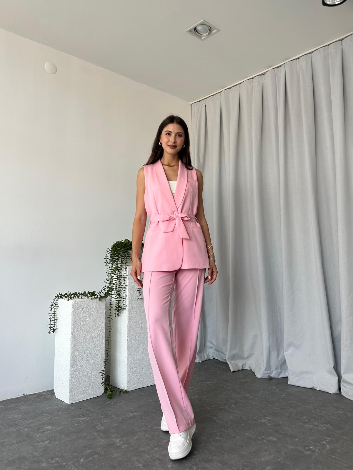 Kadın Leila Pembe Yelek Pantolon Takım - Görsel 3