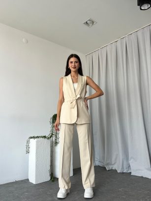 Kadın Leila Krem Yelek Pantolon Takım