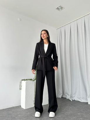 Kadın Siyah Kuşaklı Ceket Pantolon Takım