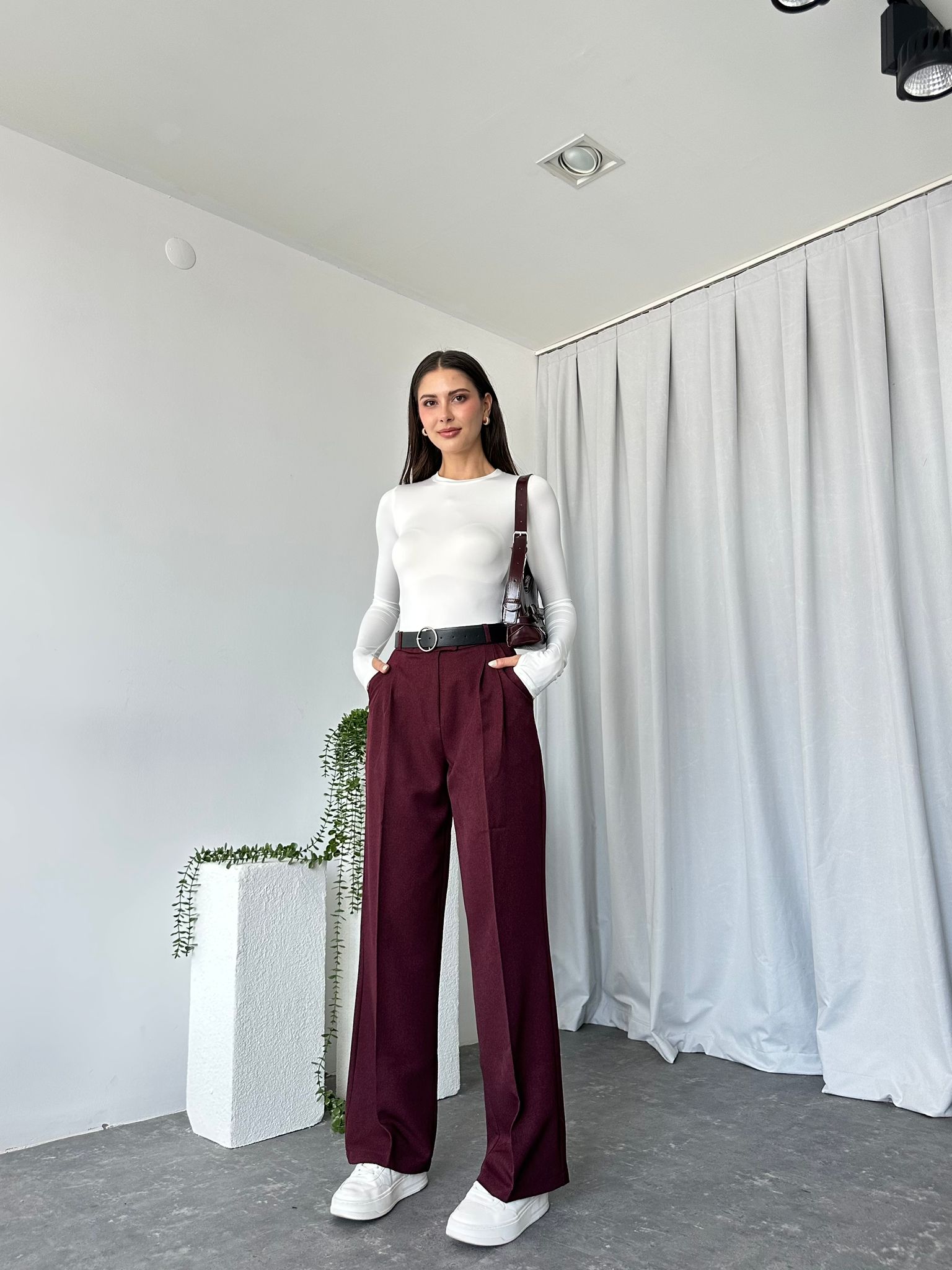 Ivy Bordo Yün Efekt Pantolon - Görsel 3