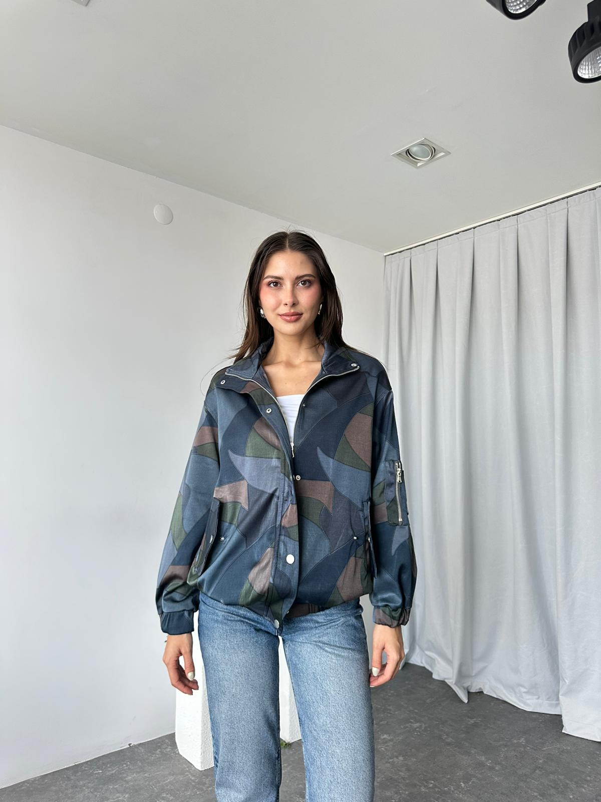 Kadın Saten Yüzeyli Bomber - Görsel 3