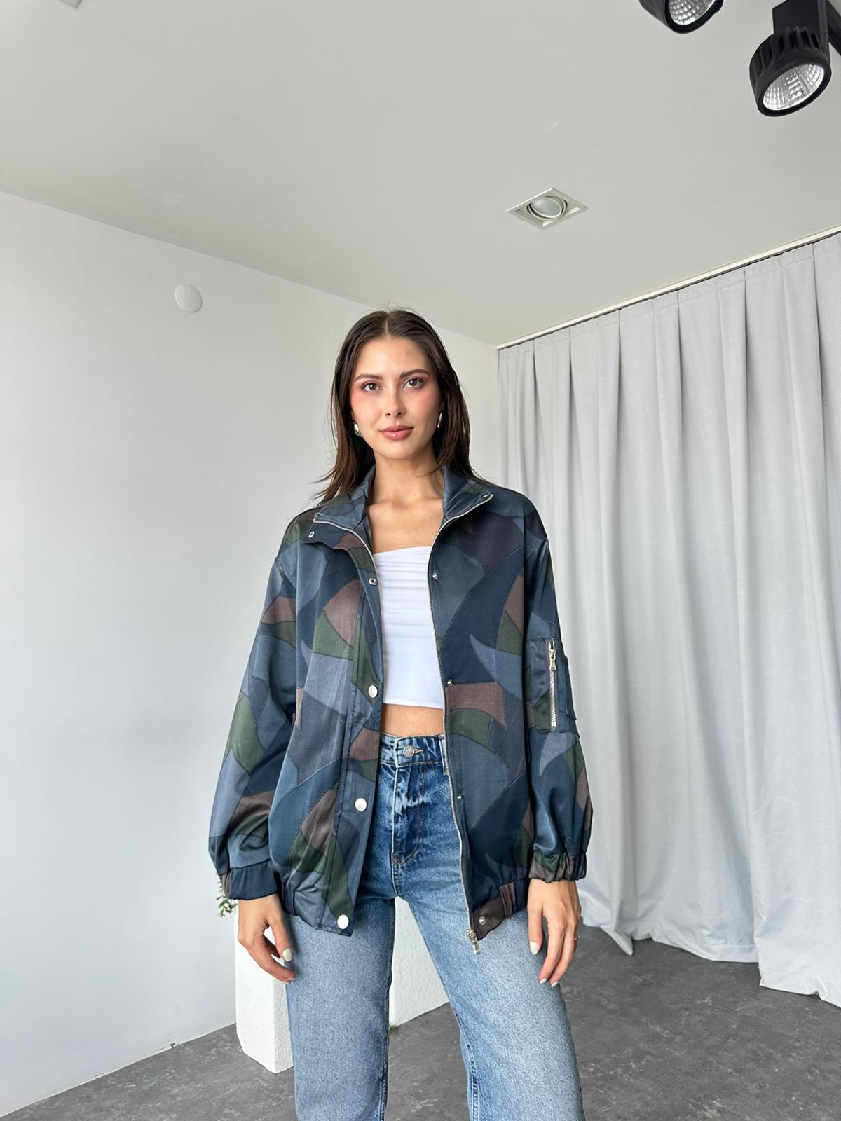 Kadın Saten Yüzeyli Bomber - Görsel 4