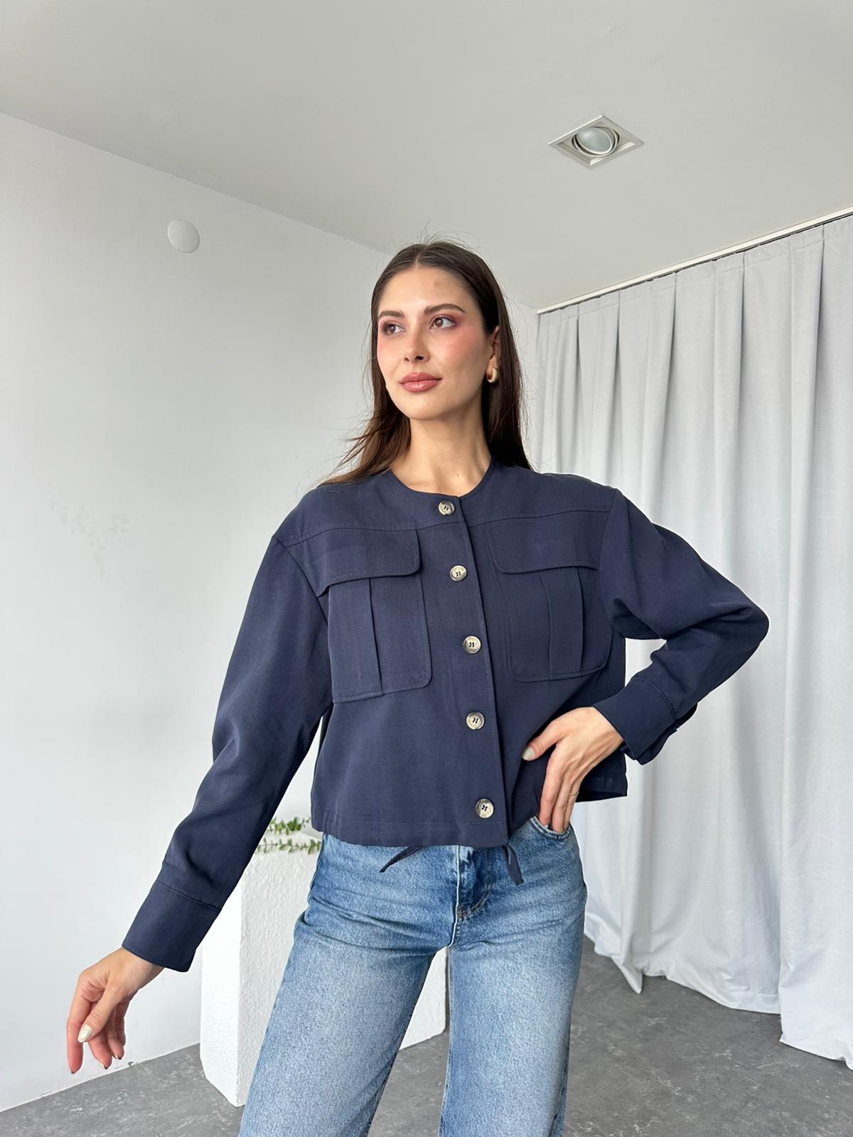 Kadın Lacivert Cepli Kısa Ceket - Görsel 5