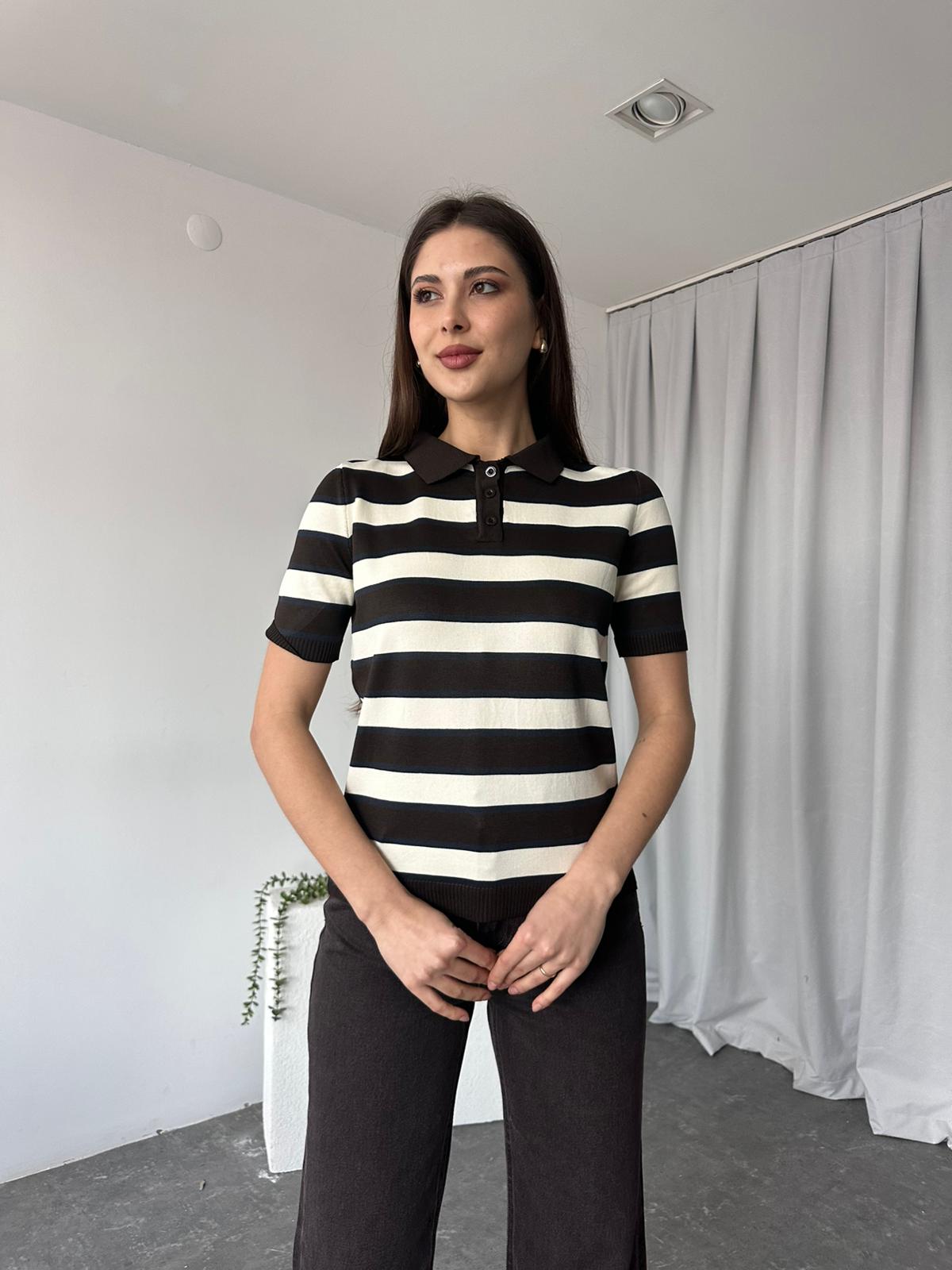 Kahverengi Çizgili Triko Bluz