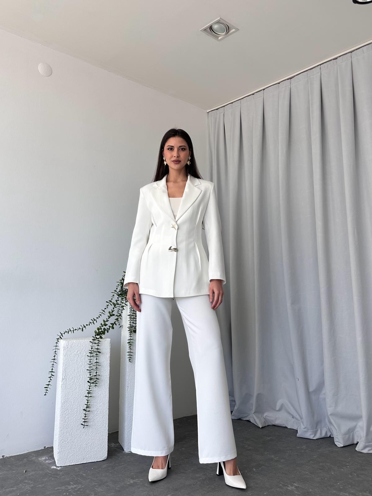 Kadın Düğme Detaylı Beyaz Ceket-Pantolon Takım - Görsel 2