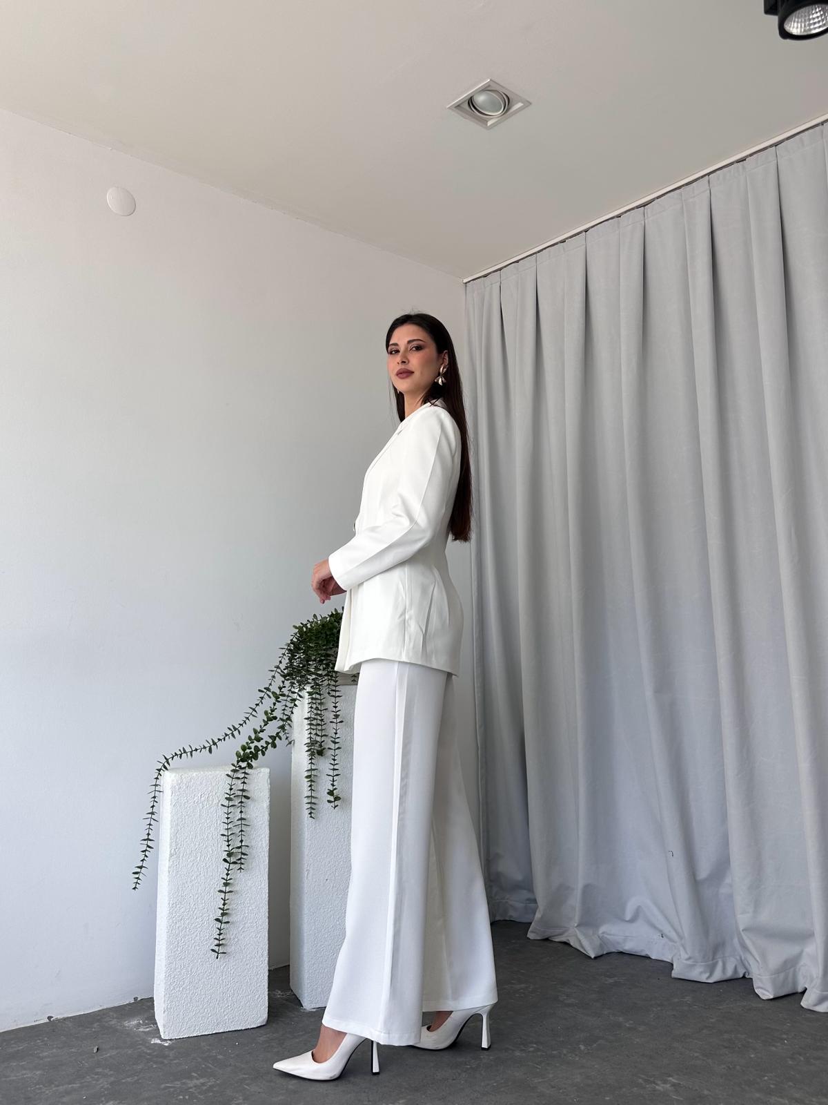 Kadın Düğme Detaylı Beyaz Ceket-Pantolon Takım - Görsel 6