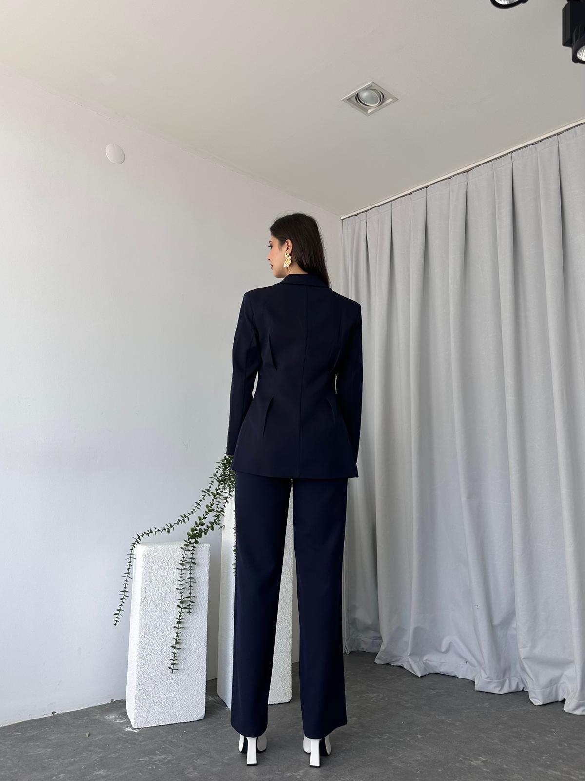 Kadın Düğme Detaylı Lacivert Ceket-Pantolon Takım - Görsel 7