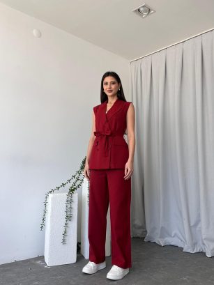 Kadın Leilam Kırmızı Yelek Pantolon Takım