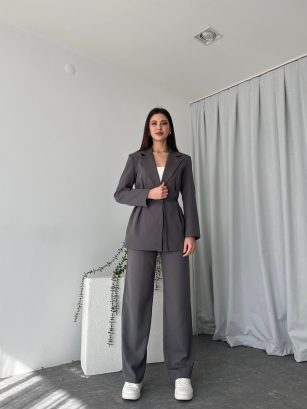 Kadın Gri Kemerli Ceket-Pantolon Takım