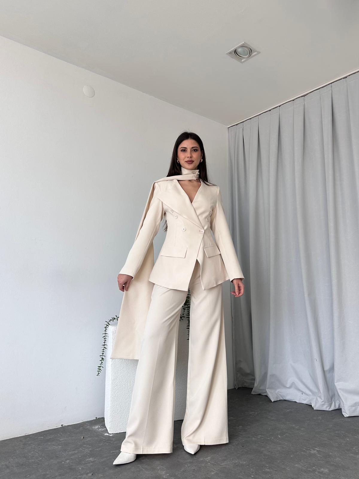 Kadın Amara Krem Ceket-Pantolon Takım - Görsel 2
