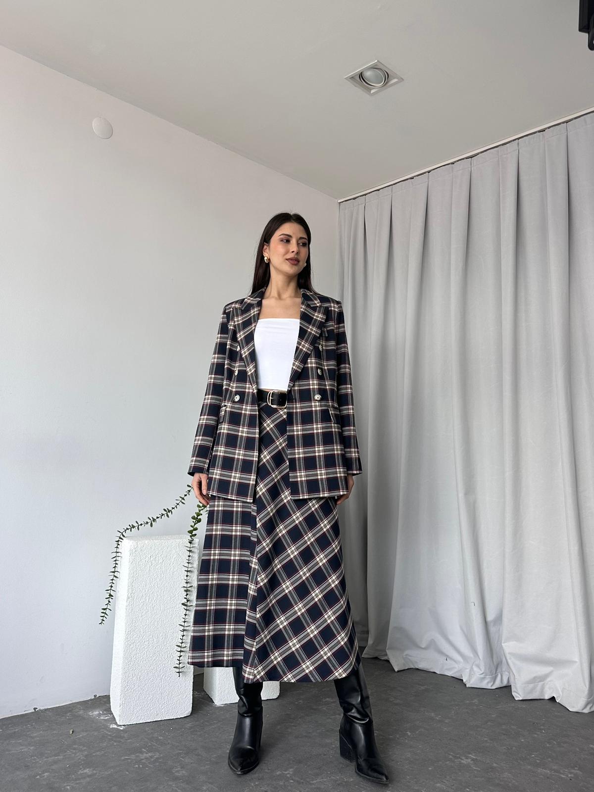 Kadın Lacivert Ekose Etek-Ceket Takım - Görsel 9