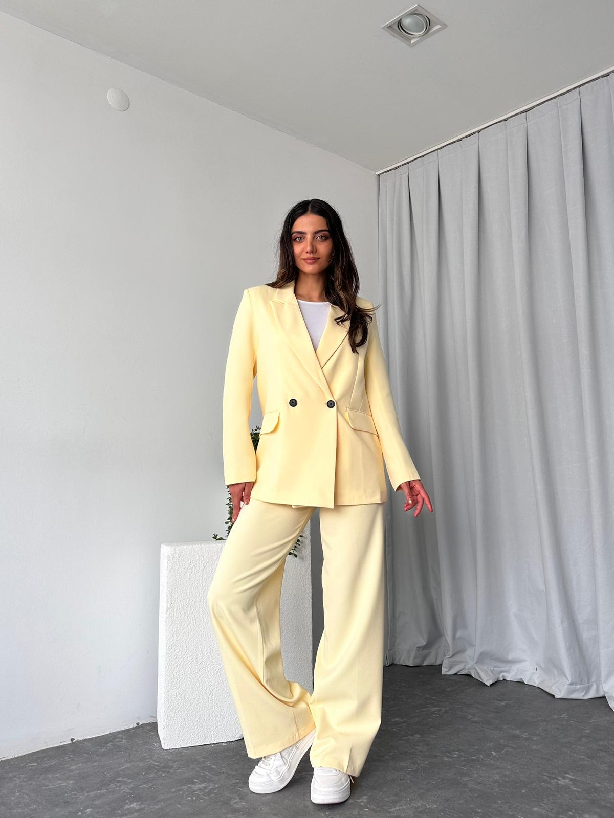 Kadın Sarı Oversize Ceket Pantolon Takım - Görsel 3