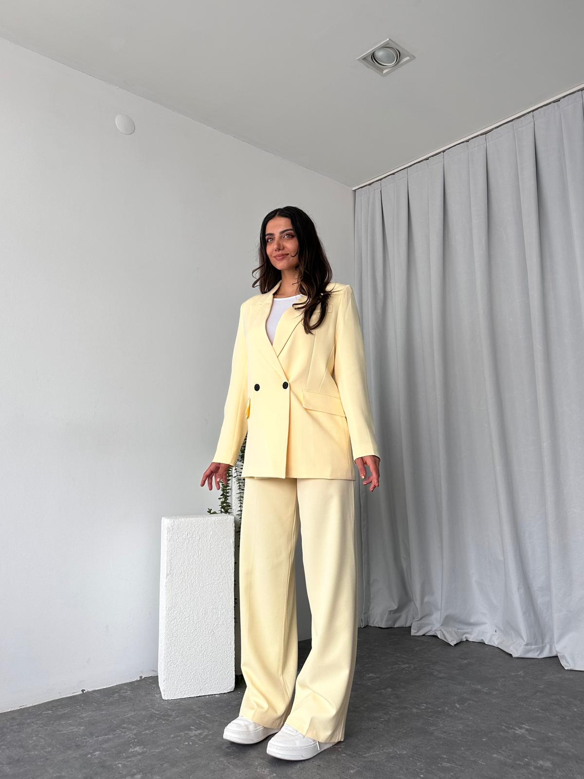 Kadın Sarı Oversize Ceket Pantolon Takım - Görsel 13
