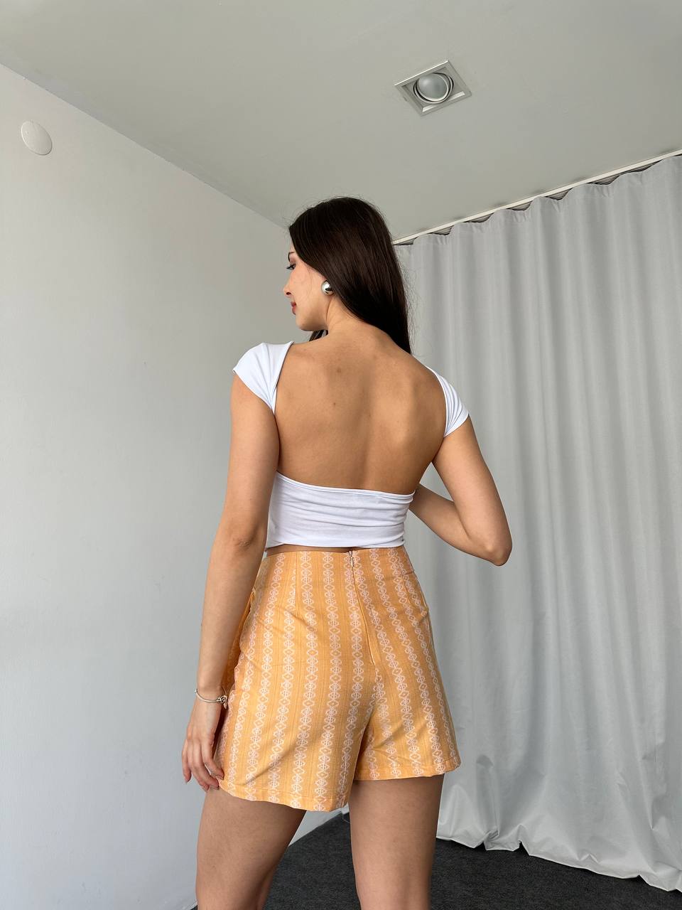 Sırt Dekolteli Basıc Crop (Beyaz) - Görsel 2