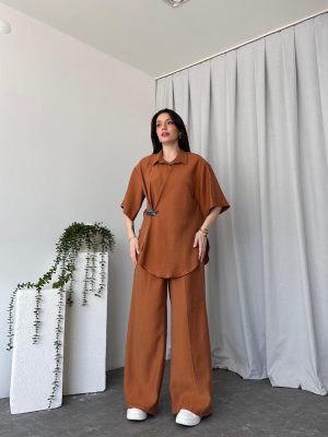 Kadın Kiremit Rengi Broş Detaylı Gömlek Pantolon Takım