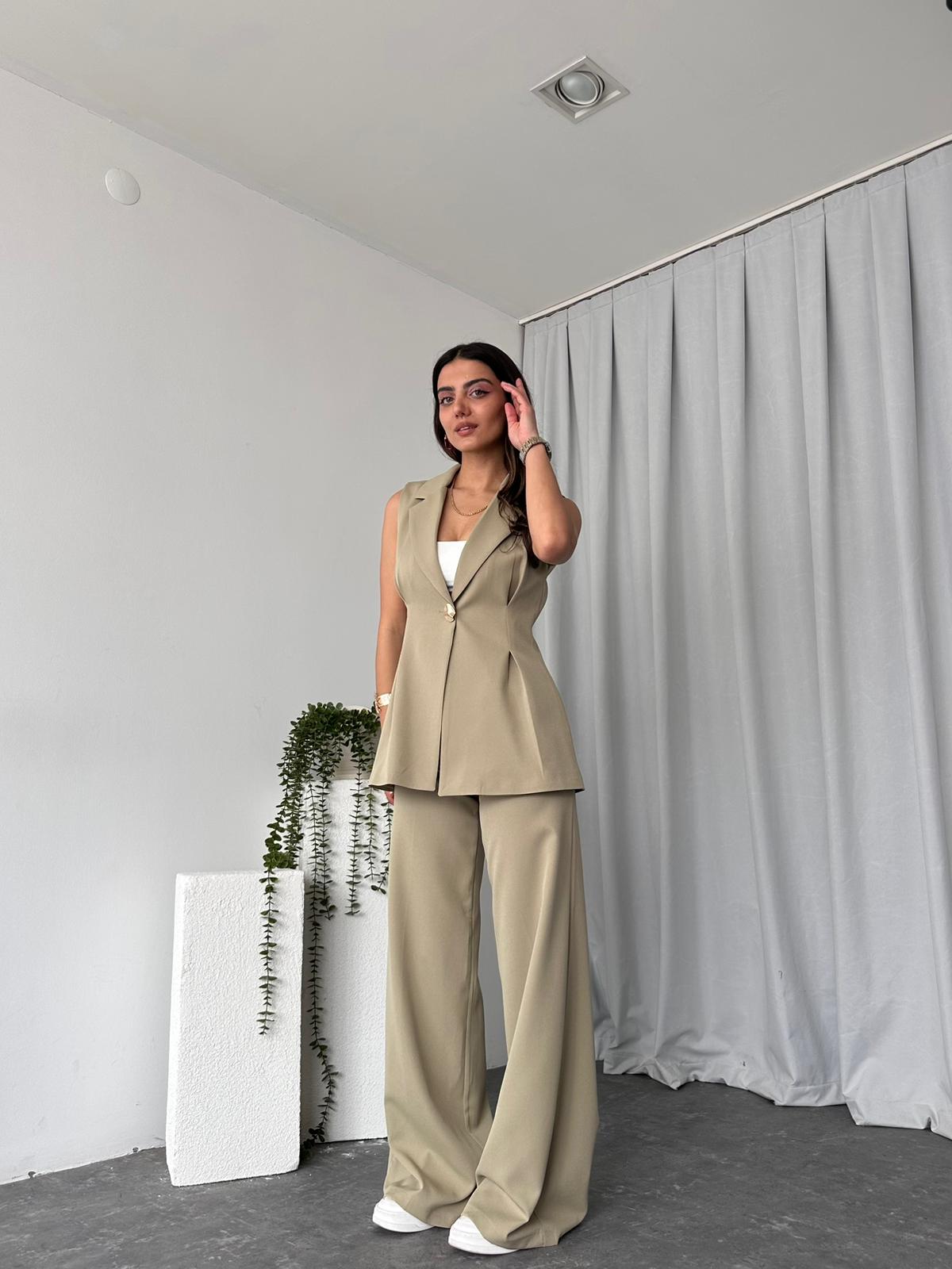 Kadın Gold Düğmeli Haki Yelek-Pantolon Takım - Görsel 4