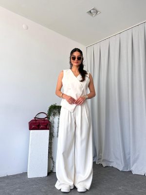 Kadın Tensel Kumaş Taş Rengi Yelek-Pantolon Takım